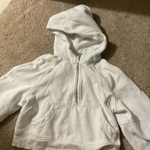 White XS/S Lululemon Scuba